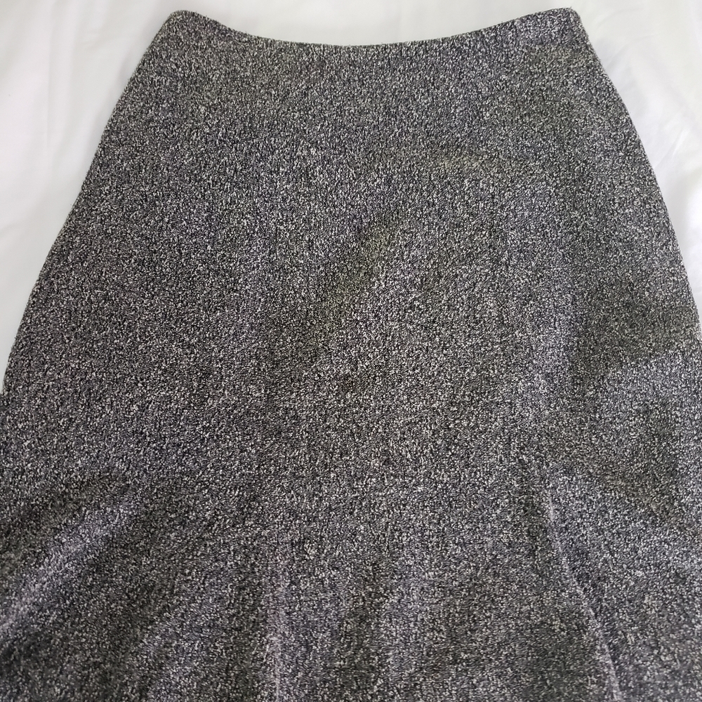 Jonathan Logan Gray Skirt Size 6